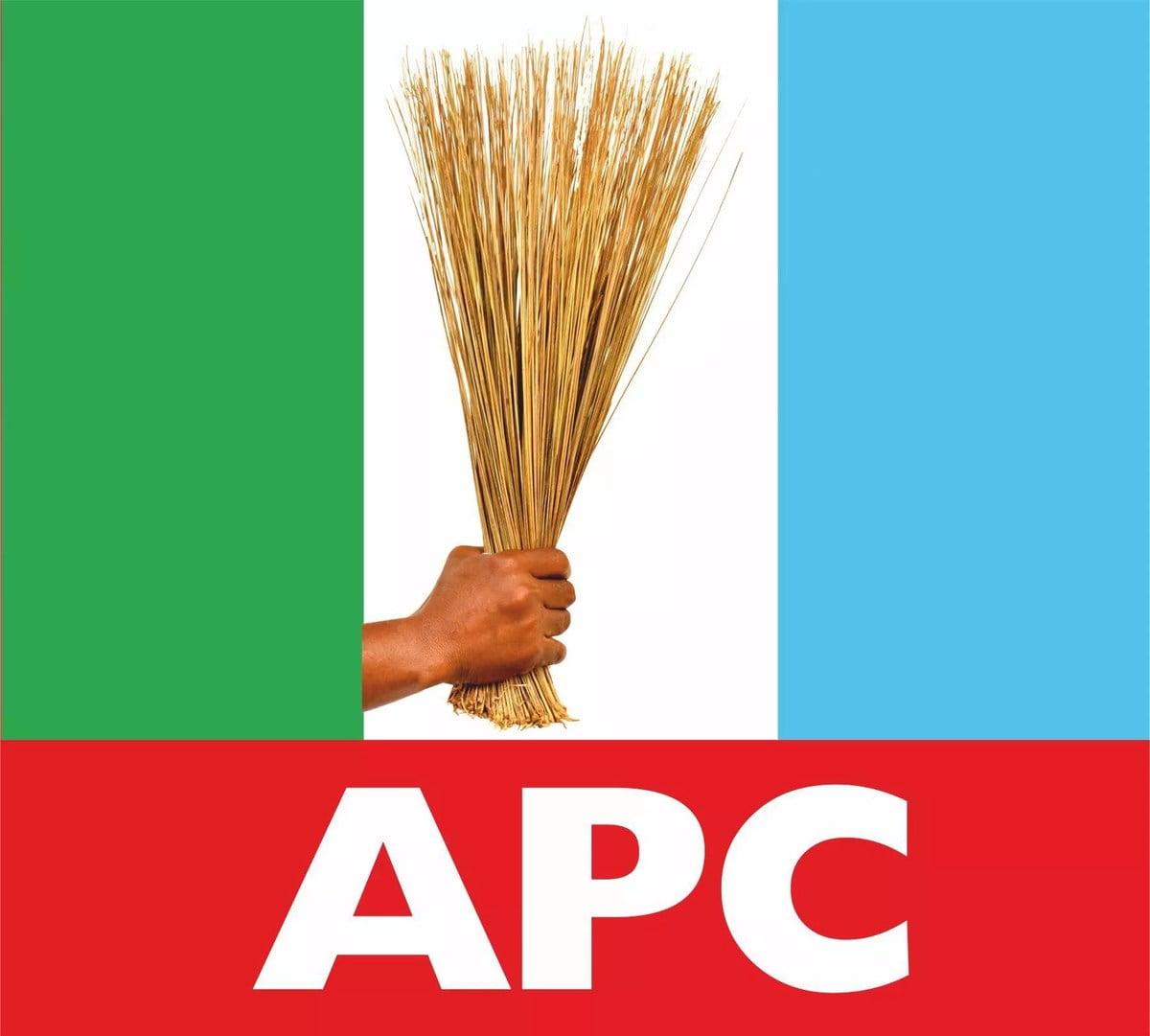 APC youths want North-Central to produce Buhari’s successor APC youths want North-Central to produce Buhari’s successor