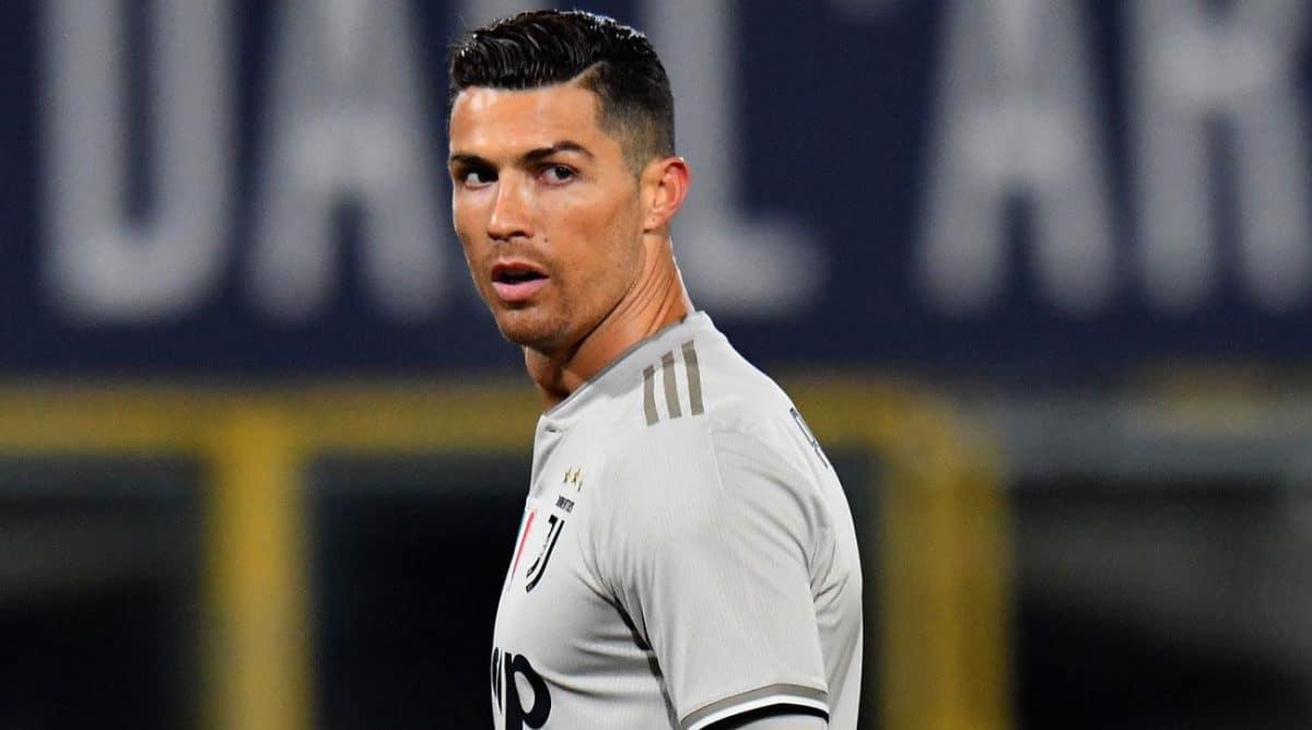 Barcelona to offer Juventus three players in swap deal for Ronaldo