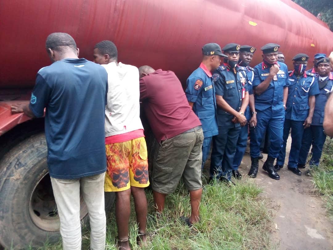 Akwa Ibom: NSCDC impounds two trucks with adulterated AGO, petroleum products, arrests five suspects Akwa Ibom: NSCDC impounds two trucks with adulterated AGO, petroleum products, arrests five suspects