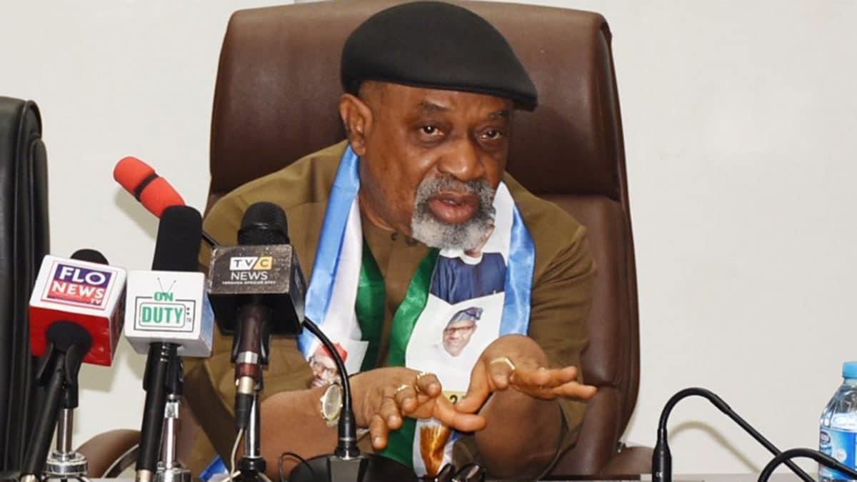 FG, health workers agree 65 years retirement age, increased salary