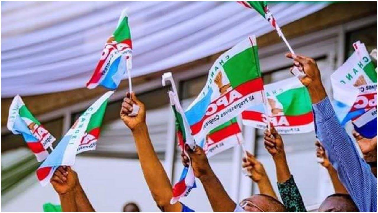 48 hours to convention: APC in last minute rush for consensus, as aspirants defy Buhari 48 hours to convention: APC in last minute rush for consensus, as aspirants defy Buhari