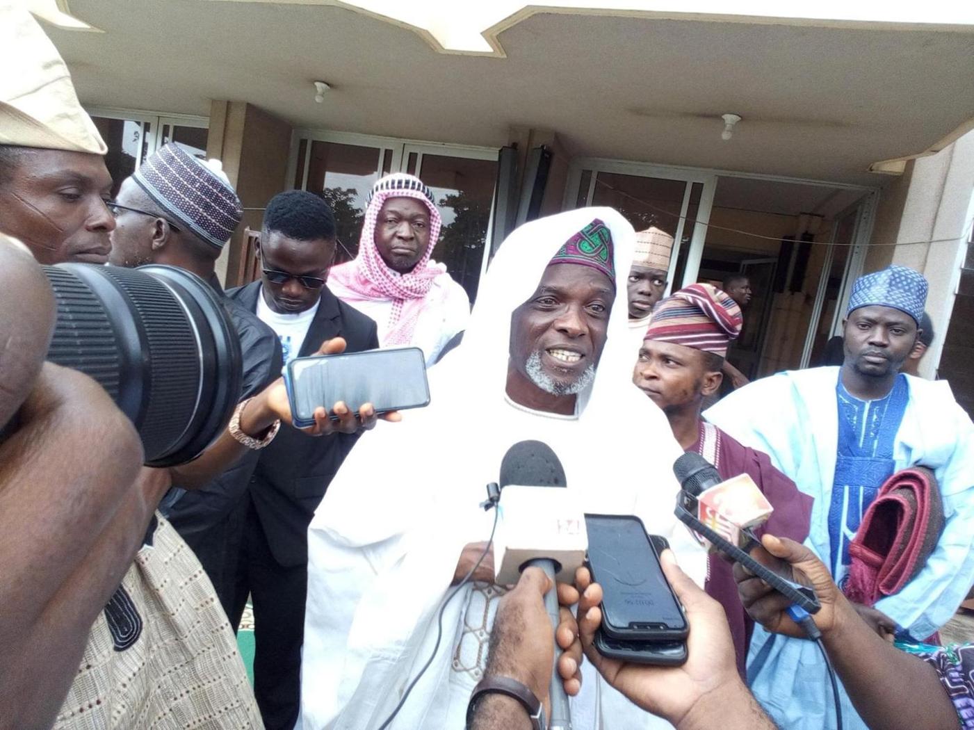 Nigeria currently on life support, needs prayers to survive – Imam, Oloyede Nigeria currently on life support, needs prayers to survive – Imam, Oloyede