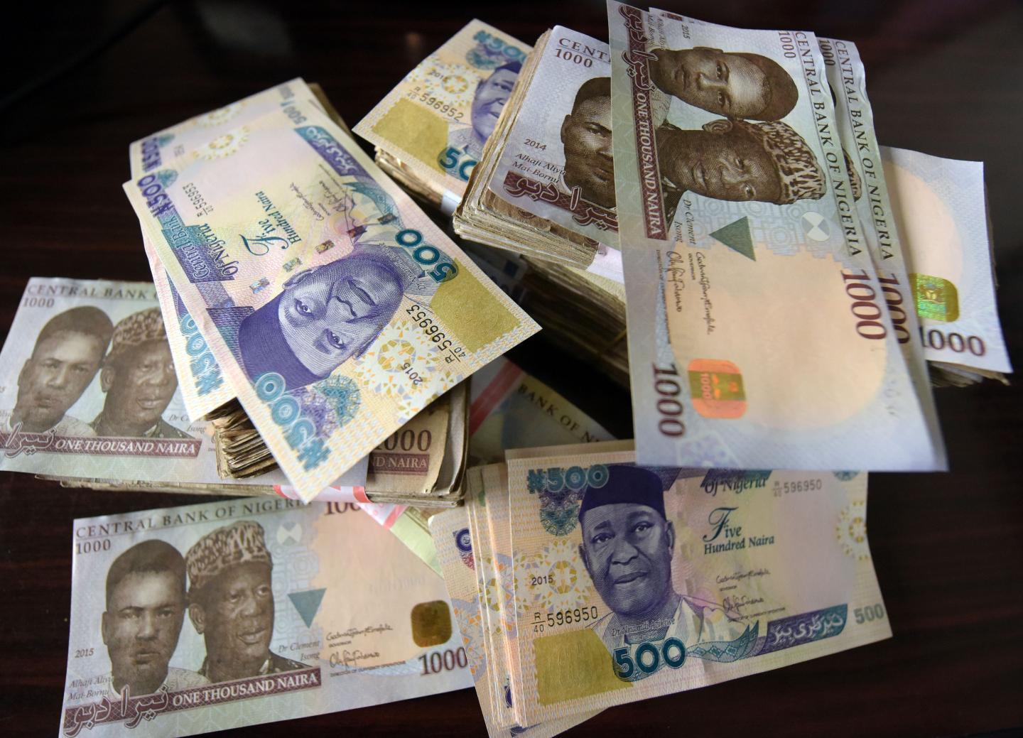 Naira experiences serious depreciation against Dollar as CBN announced plan to redesigned the Naira note Naira experiences serious depreciation against Dollar as CBN announced plan to redesigned the Naira note
