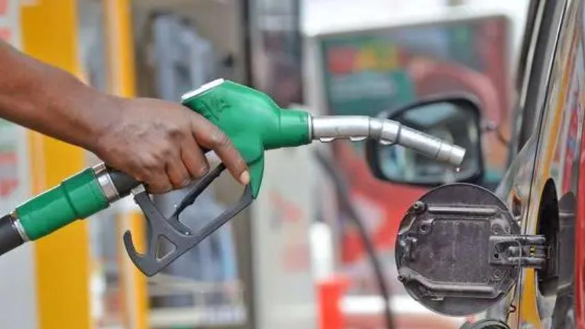 Subsidy removal : Political ,Economic and security impacts Subsidy removal : Political ,Economic and security impacts