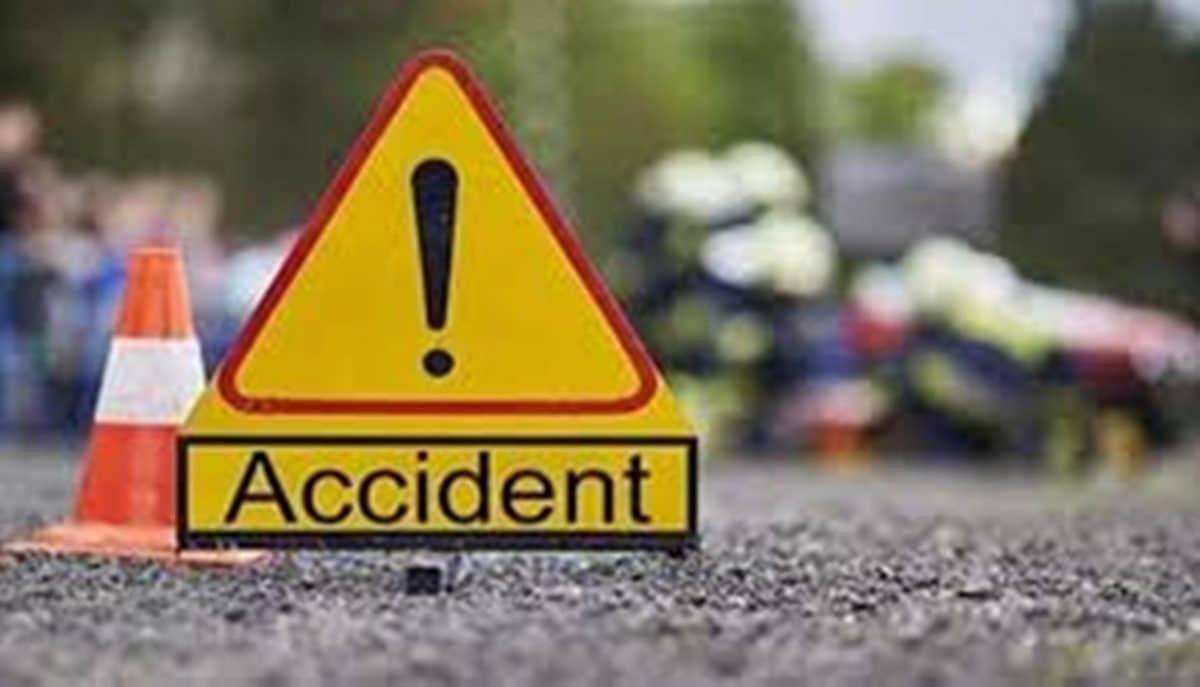 Two dead, seven injured in Sagamu-Ore road crash Two dead, seven injured in Sagamu-Ore road crash