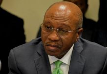 Emefiele’s lawyers accuses Justice Oshodi of bias, demand recuse from ex-CBN Gov trial Emefiele’s lawyers accuses Justice Oshodi of bias, demand recuse from ex-CBN Gov trial