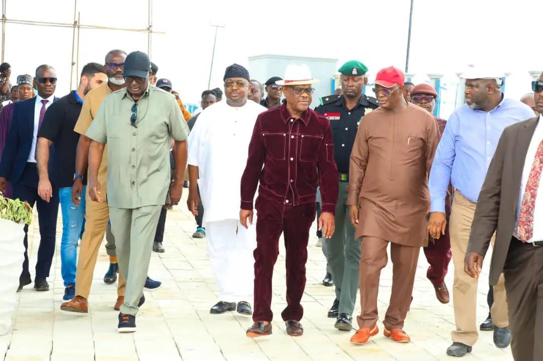 FCT Bus terminals: How Tinubu’s infrastructure will tackle ‘one chance,’ improves transportation – Wike FCT Bus terminals: How Tinubu’s infrastructure will tackle ‘one chance,’ improves transportation – Wike