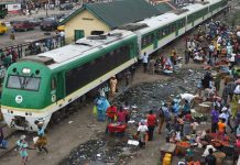 Panic as train coach detaches on Lagos-Abeokuta Expressway Panic as train coach detaches on Lagos-Abeokuta Expressway