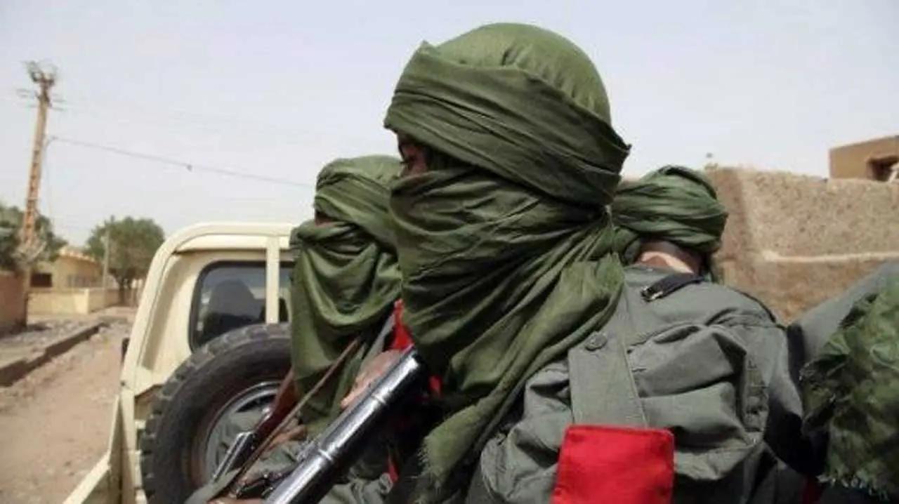 Suspected gunmen kill police inspector, hunter in Benue Suspected gunmen kill police inspector, hunter in Benue