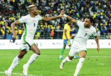 Osimhen Discusses Galatasaray Transfer with Lookman Osimhen Discusses Galatasaray Transfer with Lookman