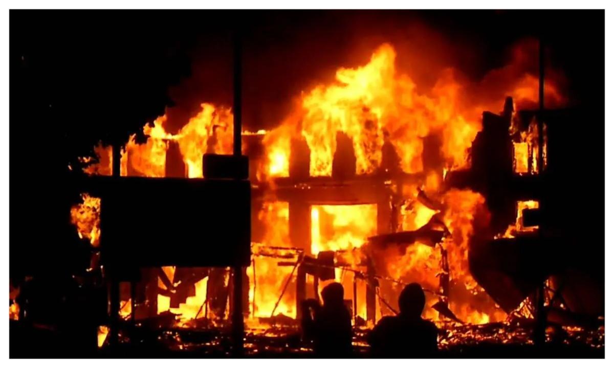 Fire Destroys Millions of Naira in Ibadan Market Fire Destroys Millions of Naira in Ibadan Market