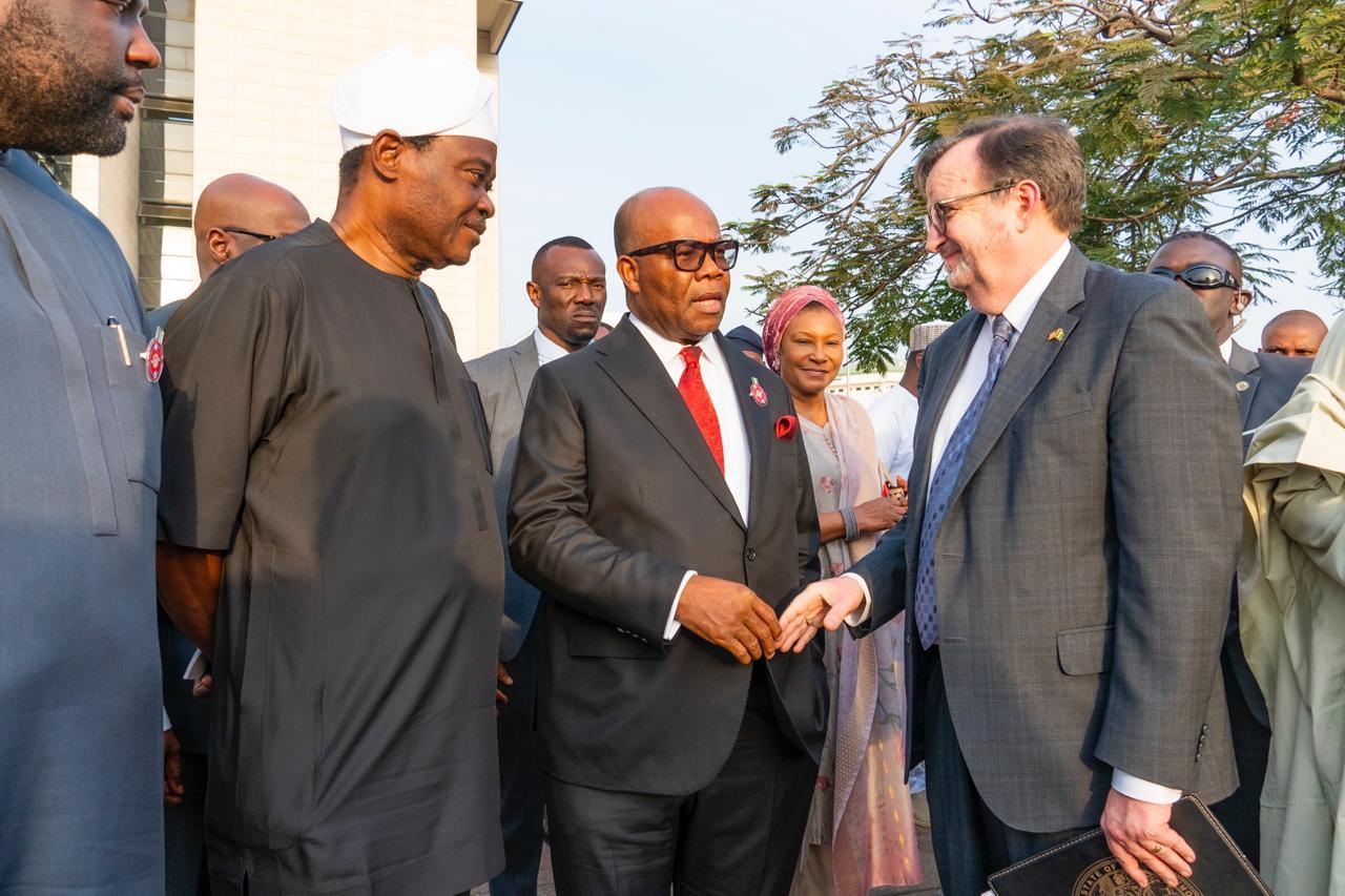 Akpabio and US Envoy Discuss Strengthening Nigeria-US Ties Akpabio and US Envoy Discuss Strengthening Nigeria-US Ties
