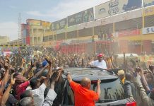 Kwankwaso’s visit to Kano market draws massive crowd Kwankwaso’s visit to Kano market draws massive crowd