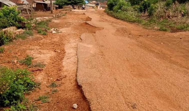 Ogun Community Asks Gov Abiodun to Fix Bad Road Ogun Community Asks Gov Abiodun to Fix Bad Road