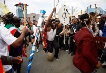 Nigeria Urges South Africa to Curb Xenophobic Attacks Nigeria Urges South Africa to Curb Xenophobic Attacks