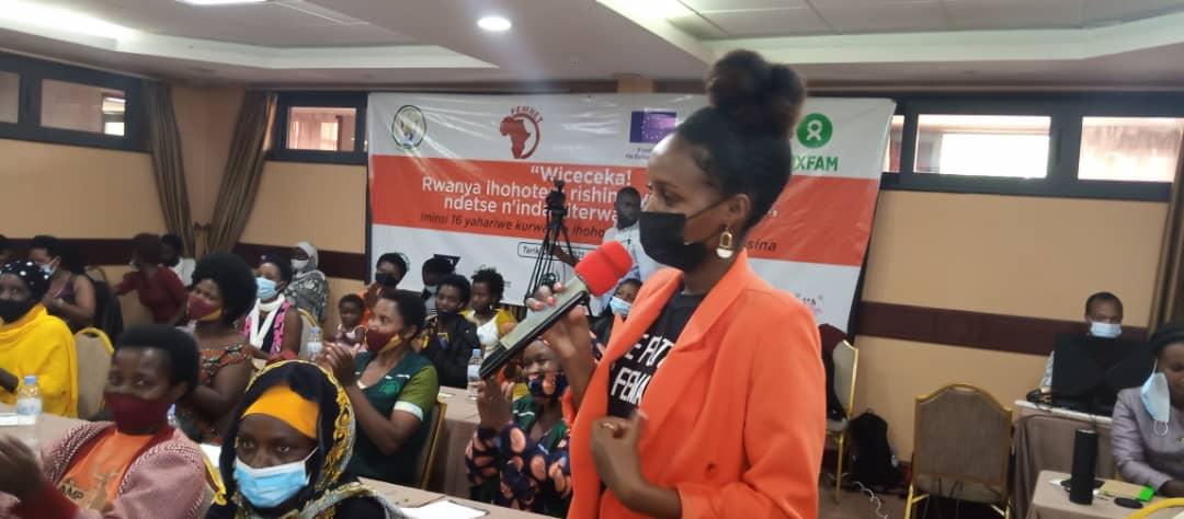 Women Seek Possible Solutions To Address Unpaid Labor Women Seek Possible Solutions To Address Unpaid Labor