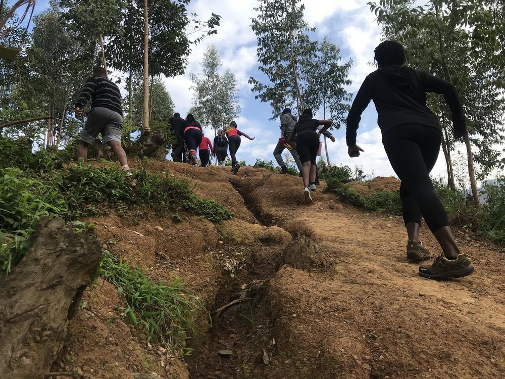 Hiking: Long live the rescue team Hiking: Long live the rescue team