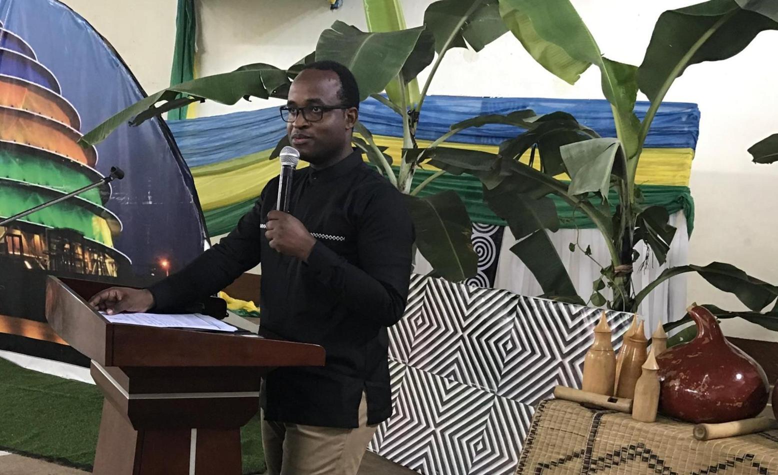 Minister Twagirayezu urges schools to hold monthly cultural activities Minister Twagirayezu urges schools to hold monthly cultural activities