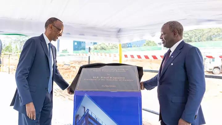 Kagame lays foundation stone for Kigali Financial Square towers