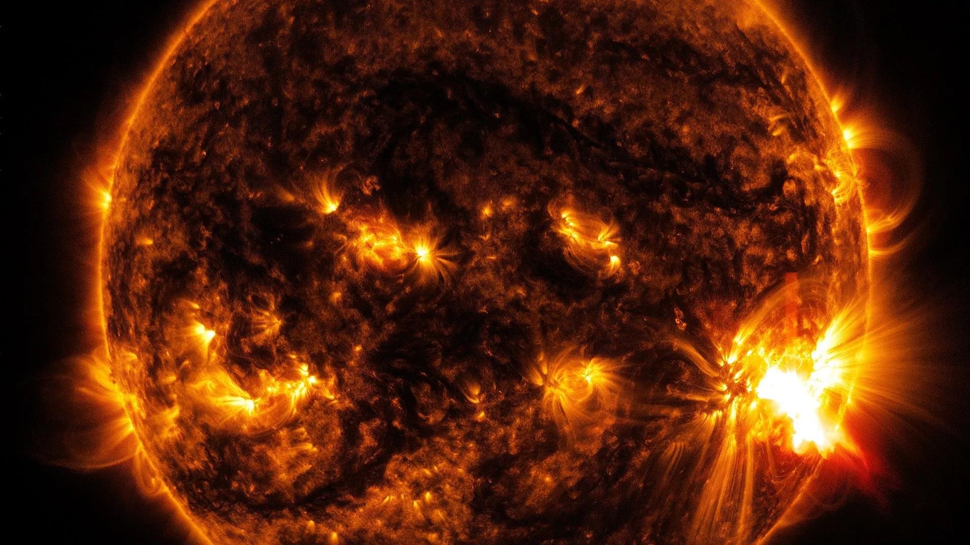 'Impulsive' Solar Flare Causes Radio Blackout in South Pacific 'Impulsive' Solar Flare Causes Radio Blackout in South Pacific