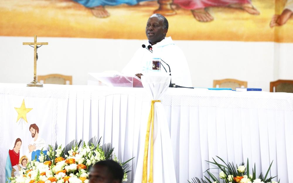 Clerics urge refocus on true meaning of Christmas Clerics urge refocus on true meaning of Christmas