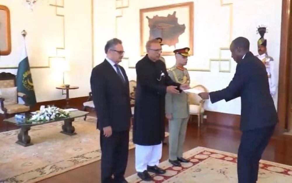 Amb. Kimonyo presents credentials to Pakistani President, woos investors Amb. Kimonyo presents credentials to Pakistani President, woos investors