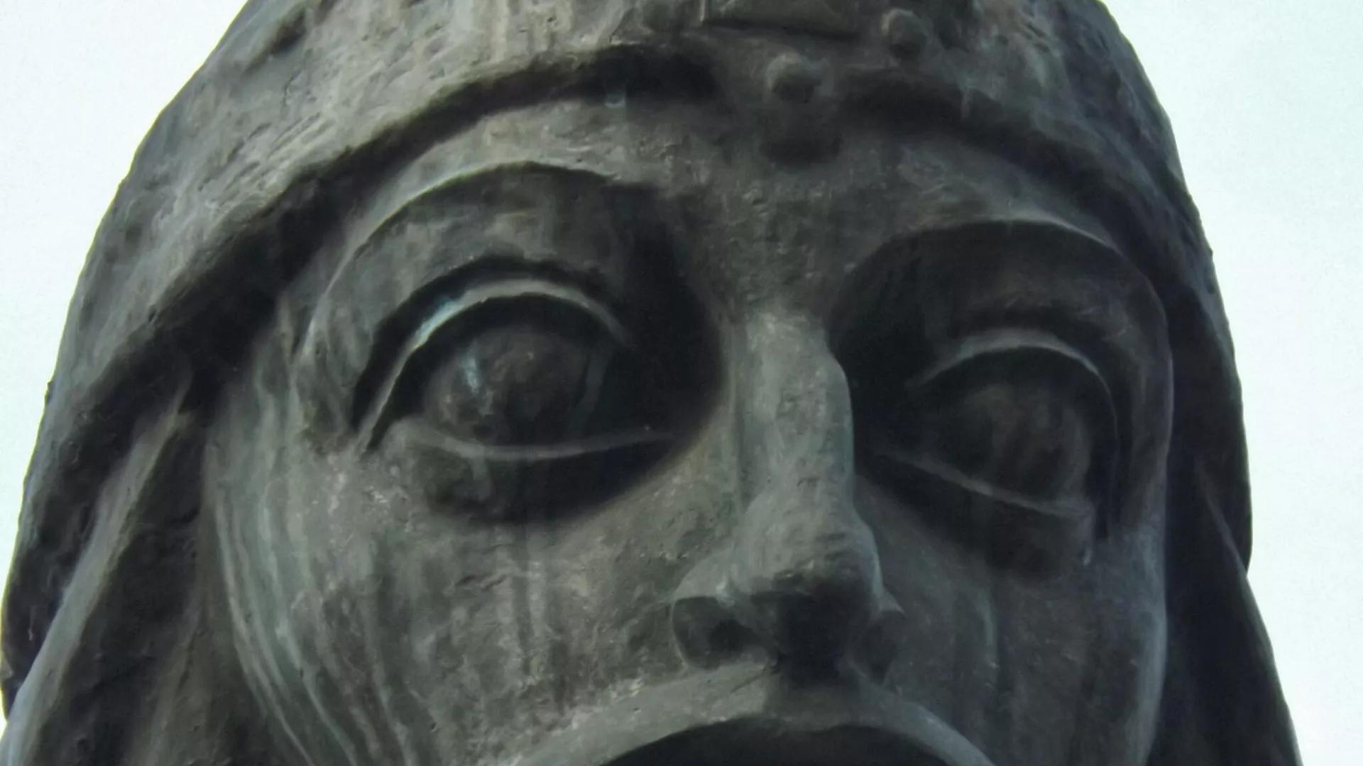 Vlad the Impaler's Analyzed Letters Suggest He May Have Experienced Blood-Tinged Tears Vlad the Impaler's Analyzed Letters Suggest He May Have Experienced Blood-Tinged Tears