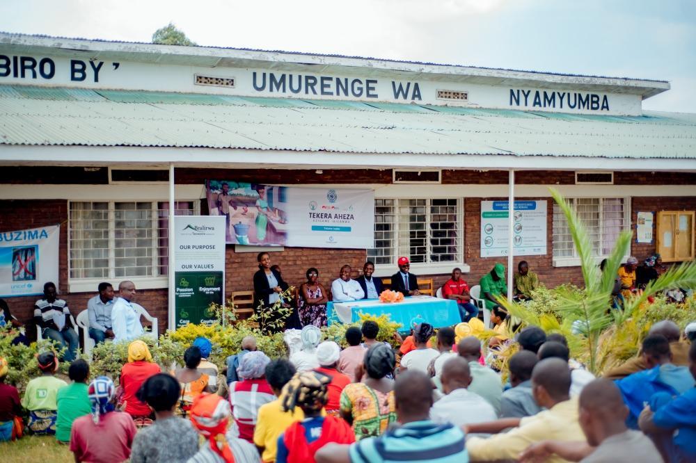Bralirwa Plc Partners with Rwanda Red Cross Society to Support Residents of Rubavu Affected by Flooding Bralirwa Plc Partners with Rwanda Red Cross Society to Support Residents of Rubavu Affected by Flooding