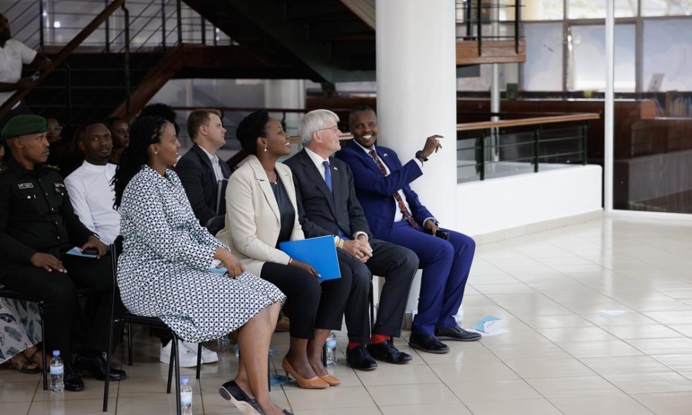 UK Minister Andrew Mitchell unveils digital library in Rwanda - Rwanda