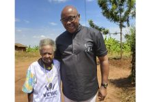 Famous Mukura, Amavubi fan Mukanemeye named VCWC 2024 trophy bearer Famous Mukura, Amavubi fan Mukanemeye named VCWC 2024 trophy bearer