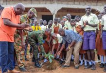 Rwandan peacekeepers plant fruit trees, donate scholastic material in South Sudan Rwandan peacekeepers plant fruit trees, donate scholastic material in South Sudan