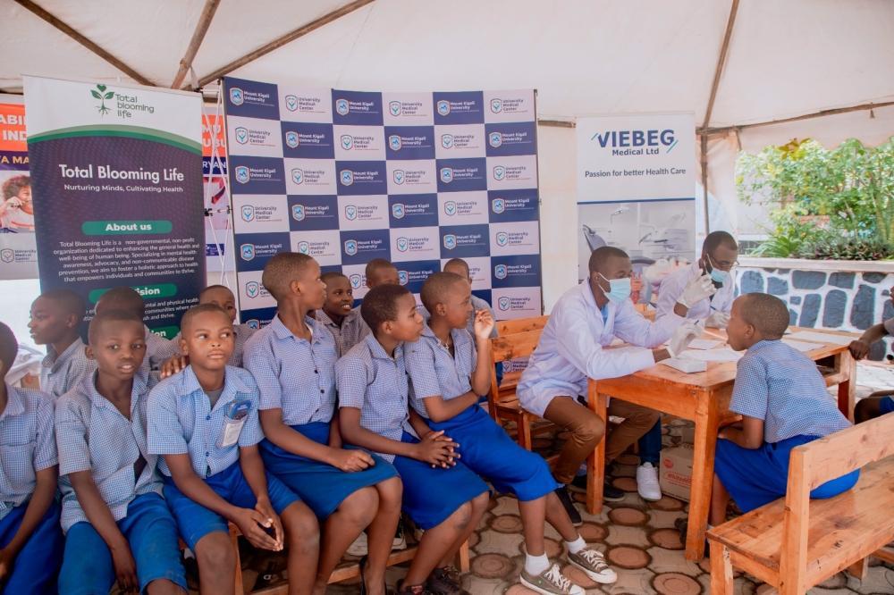 Mount Kigali University partners with stakeholders to educate young people about oral hygiene at GS Ndera Mount Kigali University partners with stakeholders to educate young people about oral hygiene at GS Ndera