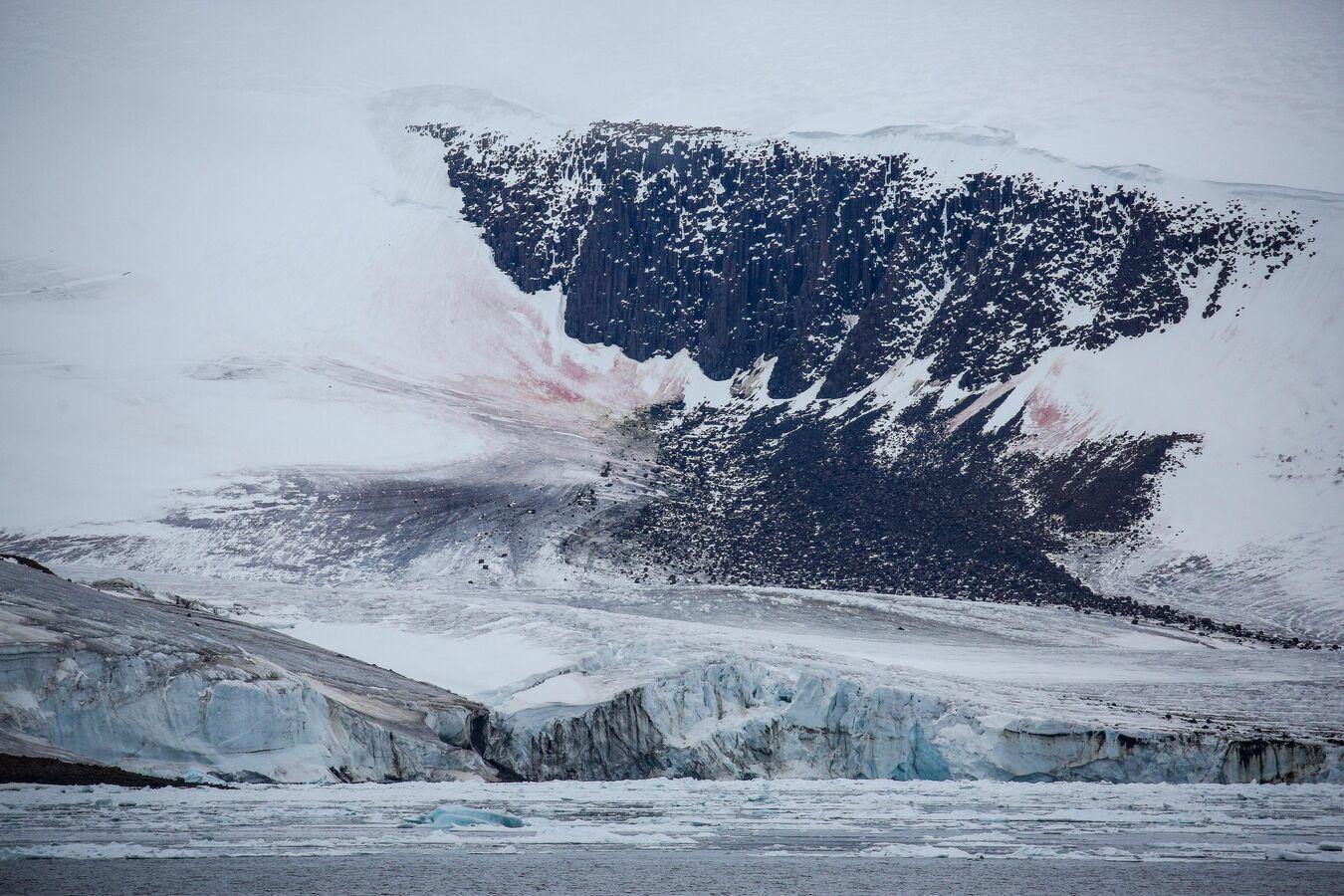 How to Extract the Arctic's Natural Resources Without Causing Disasters How to Extract the Arctic's Natural Resources Without Causing Disasters