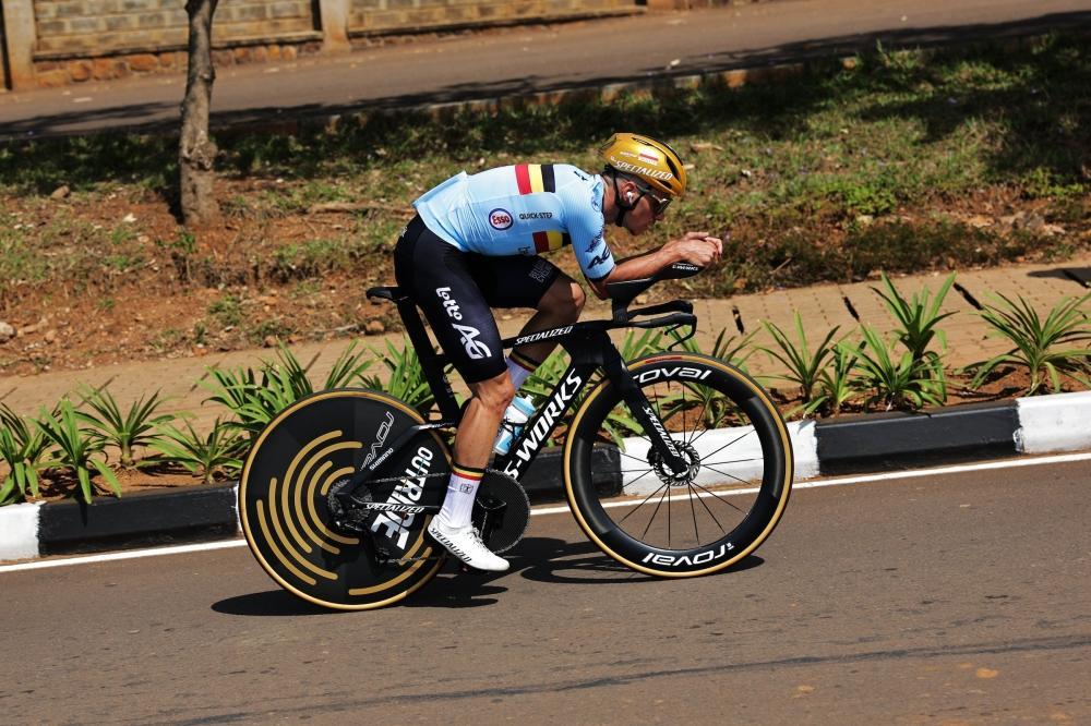 Pogačar Evenepoel Headline Historic Indoor UCI Time Trial Pogačar Evenepoel Headline Historic Indoor UCI Time Trial