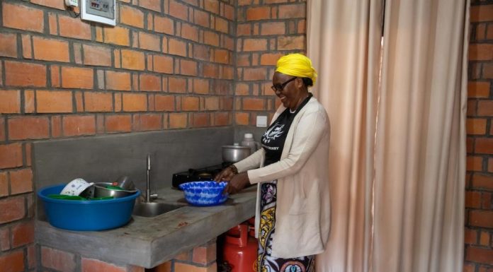 50,000 Households to Receive LPG Gas Kits in Rwanda 50,000 Households to Receive LPG Gas Kits in Rwanda
