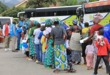 Rwandan Woman Excited to Meet Parents in DR Congo Rwandan Woman Excited to Meet Parents in DR Congo