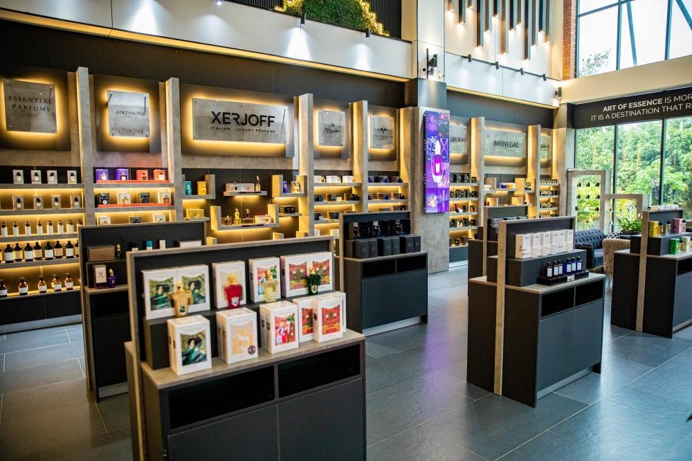 Art of Essence Introduces Luxury Fragrances to Kigali Art of Essence Introduces Luxury Fragrances to Kigali