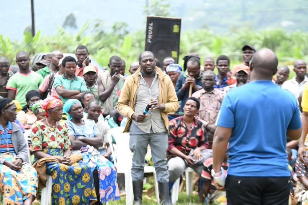 Decentralization Deepens Citizen Voice Through Assemblies Decentralization Deepens Citizen Voice Through Assemblies