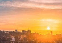 Africa “experts”: Moral certainty and local ignorance Africa “experts”: Moral certainty and local ignorance