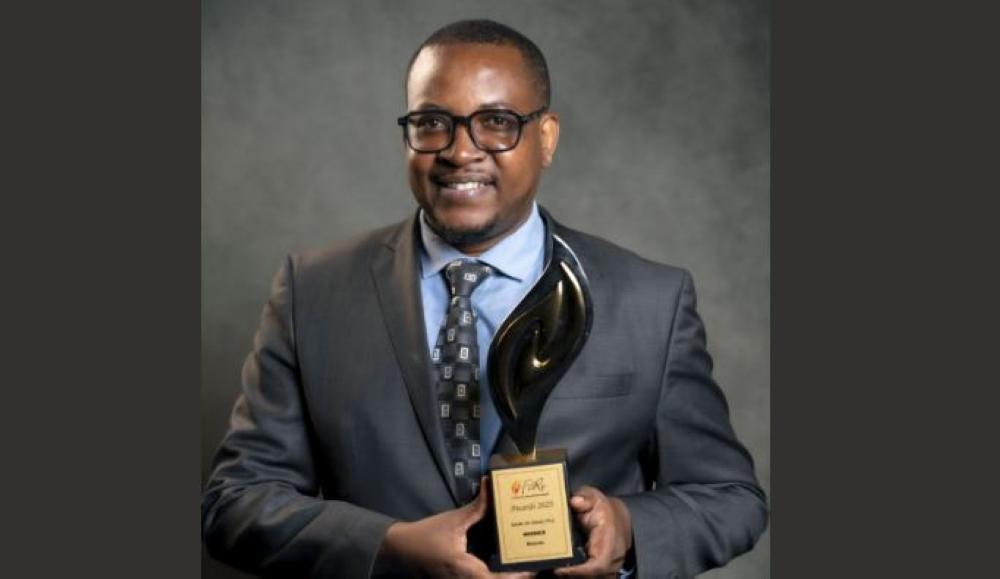 Bank of Kigali Wins FiRe Award for Transparency Bank of Kigali Wins FiRe Award for Transparency