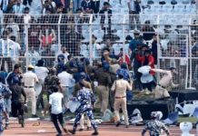 Angry Fans Attack Messi Event in India Angry Fans Attack Messi Event in India
