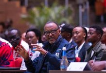 Citizens shouldn’t beg for services, Kagame tells leaders Citizens shouldn't beg for services, Kagame tells leaders