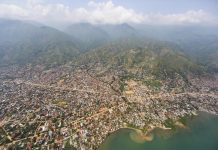 Life as Banyarwanda in Uvira Before AFC/M23 Life as Banyarwanda in Uvira Before AFC/M23