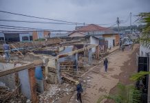 Giporoso-Masaka road upgrade: More businesses relocate Giporoso-Masaka road upgrade: More businesses relocate