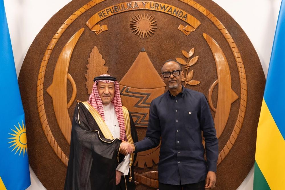 Kagame, Saudi minister discuss boosting cooperation Kagame, Saudi minister discuss boosting cooperation