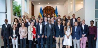 President Kagame meets Dialog Group global leaders President Kagame meets Dialog Group global leaders