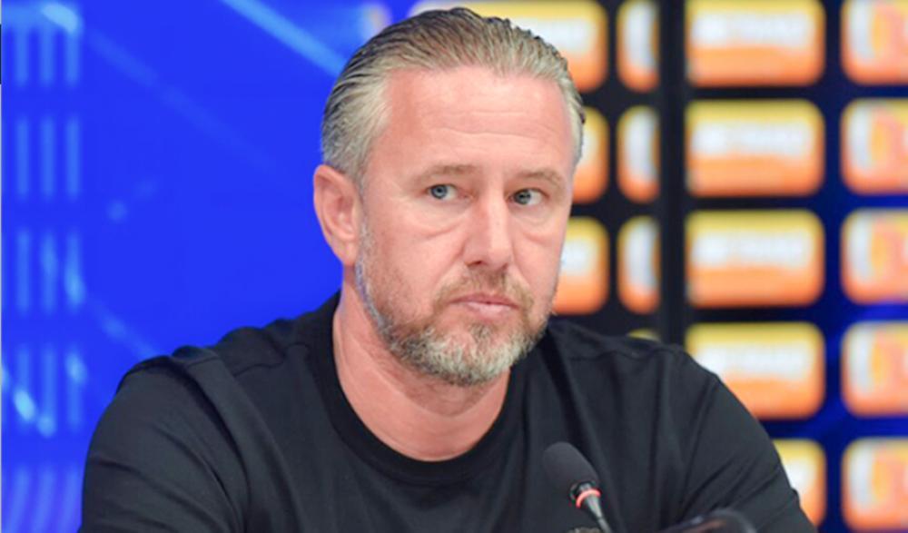 Reghecampf slams daytime kickoffs during Ramadan Reghecampf slams daytime kickoffs during Ramadan