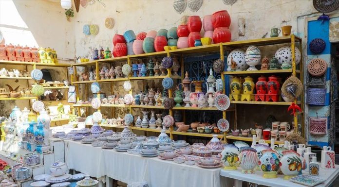 Tunisian Family Preserves Nabeul Pottery for 170 Years Tunisian Family Preserves Nabeul Pottery for 170 Years