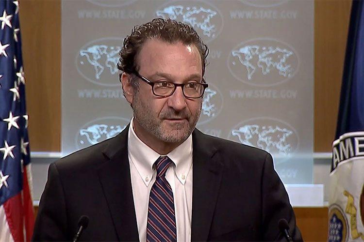 ديفيد شينكر, يرد على سؤال حول امكانية تراجع بايدن عن قرار سلفه, ويؤكد, الولايات المتحدة تعتقد ان المفاوضات بين المغرب وجبهة البوليساريو هي الضامنة للحل. ديفيد شينكر, يرد على سؤال حول امكانية تراجع بايدن عن قرار سلفه, ويؤكد, الولايات المتحدة تعتقد ان المفاوضات بين المغرب وجبهة البوليساريو هي الضامنة للحل.