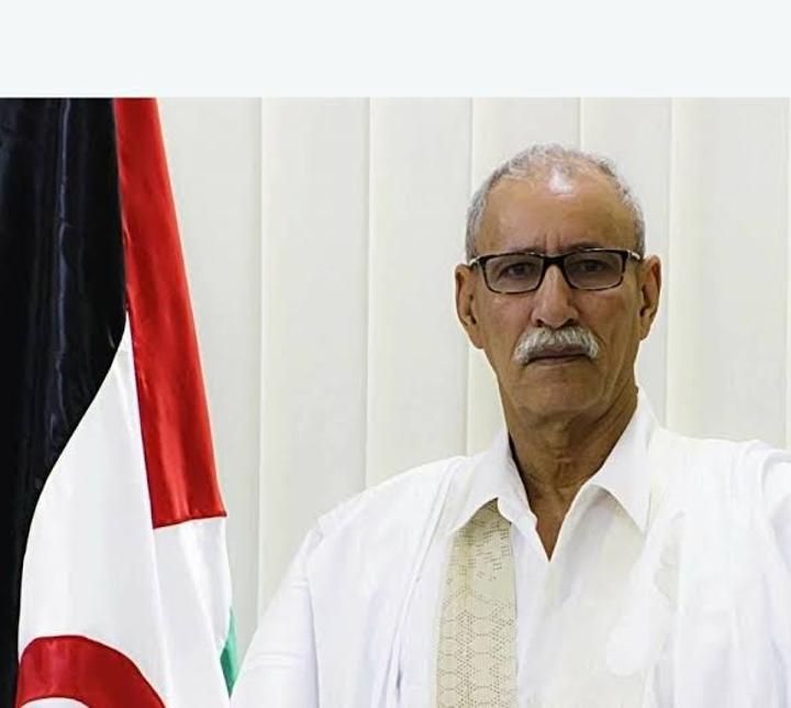 الرئيس ابراهيم غالي يهنى نظيره الانغولي بمناسبة احتفال بلاده بالذكرى التاريخية لبدء حرب الاستقلال ضد الإستعمار البرتغالي الرئيس ابراهيم غالي يهنى نظيره الانغولي بمناسبة احتفال بلاده بالذكرى التاريخية لبدء حرب الاستقلال ضد الإستعمار البرتغالي